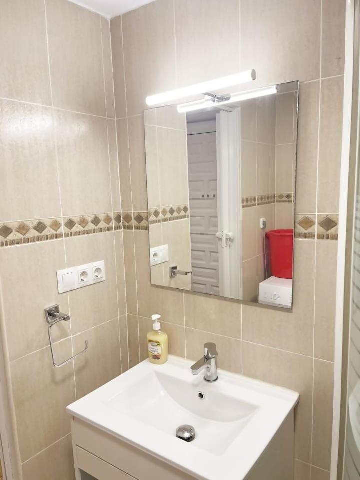 Apartamento Centrico Plazamar 4 Piscina トレ・デル・マール エクステリア 写真