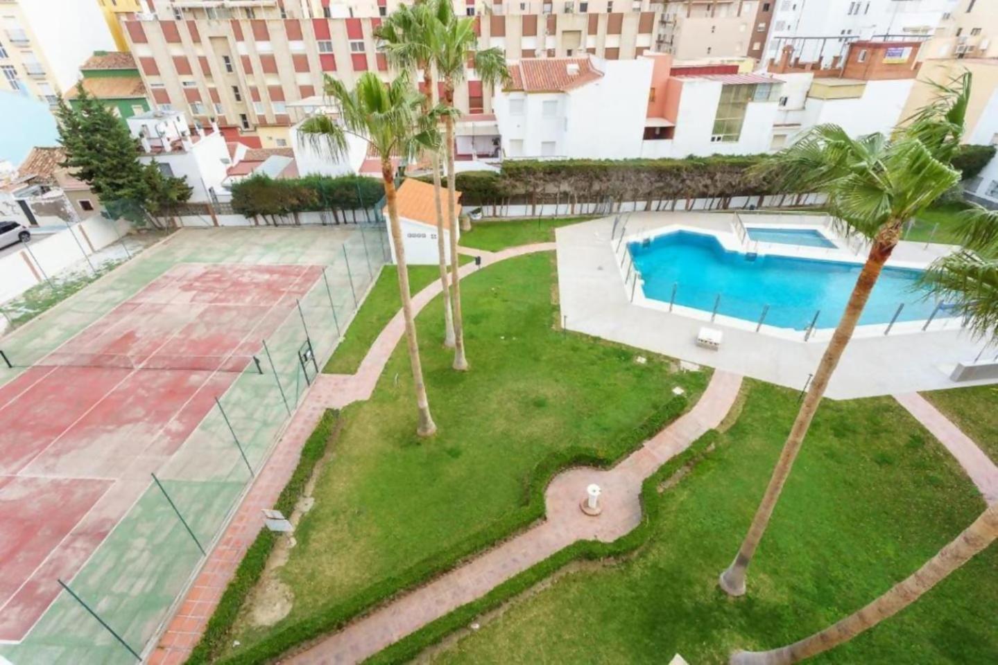 Apartamento Centrico Plazamar 4 Piscina トレ・デル・マール エクステリア 写真